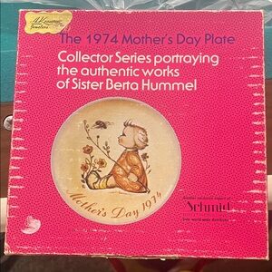 1974 Mother's Day Collector Plate